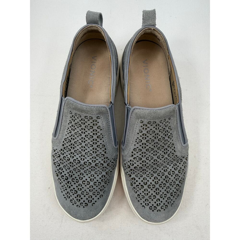 Vionic Kimmie Perforated Gray‎ Suede Slip On Sneakers Womens Size 7 Minimalist